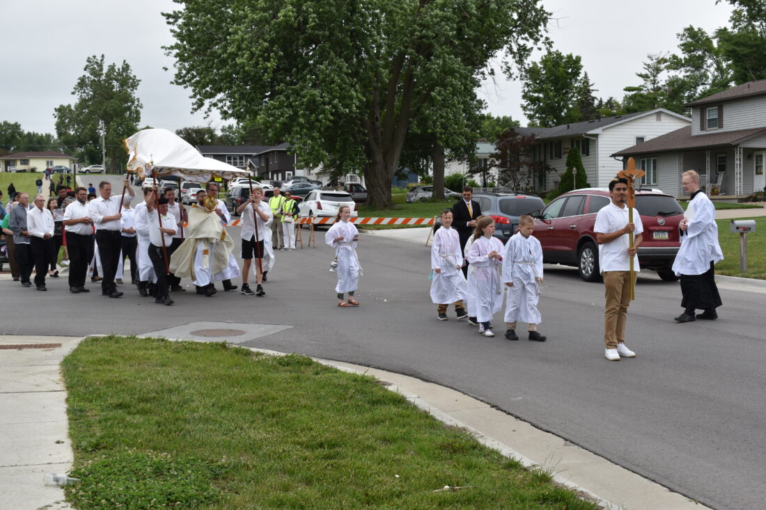 Walking together in community | News, Sports, Jobs - Vimarsana News